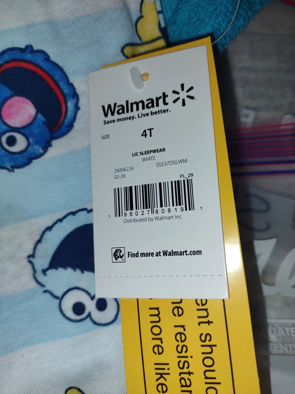 Sesame Street NWT Light Blue & White Striped Kids Pajama Set + Character Faces
